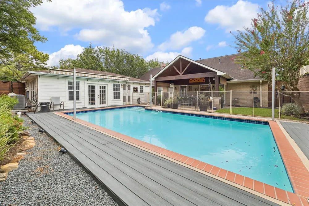 5402 Valkeith Drive Houston, TX 77096