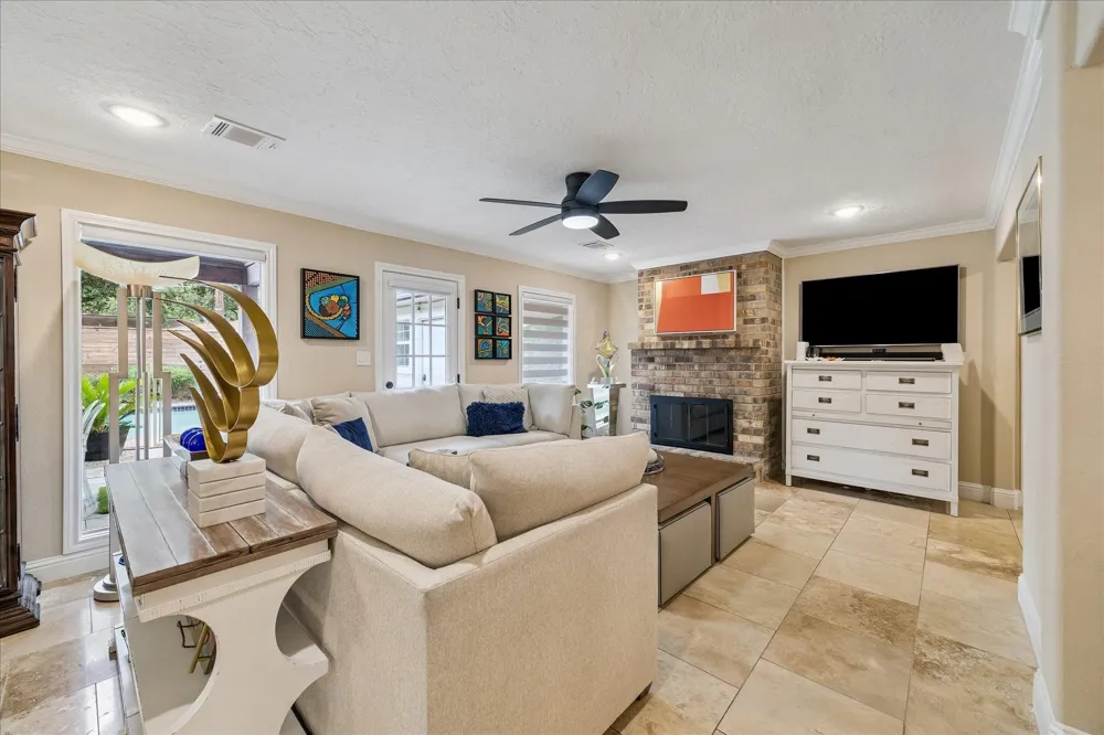 5402 Valkeith Drive Houston, TX 77096