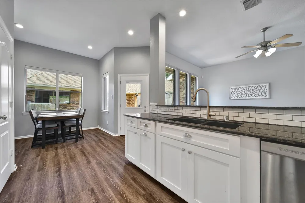 17907 Clover Hill Houston, TX 77094