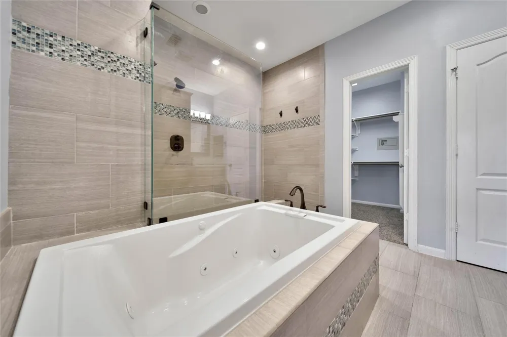 17907 Clover Hill Houston, TX 77094