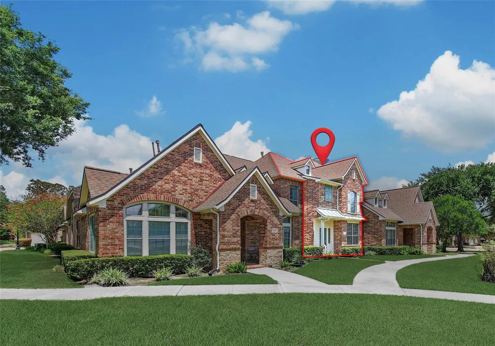 17907 Clover Hill Houston, TX 77094