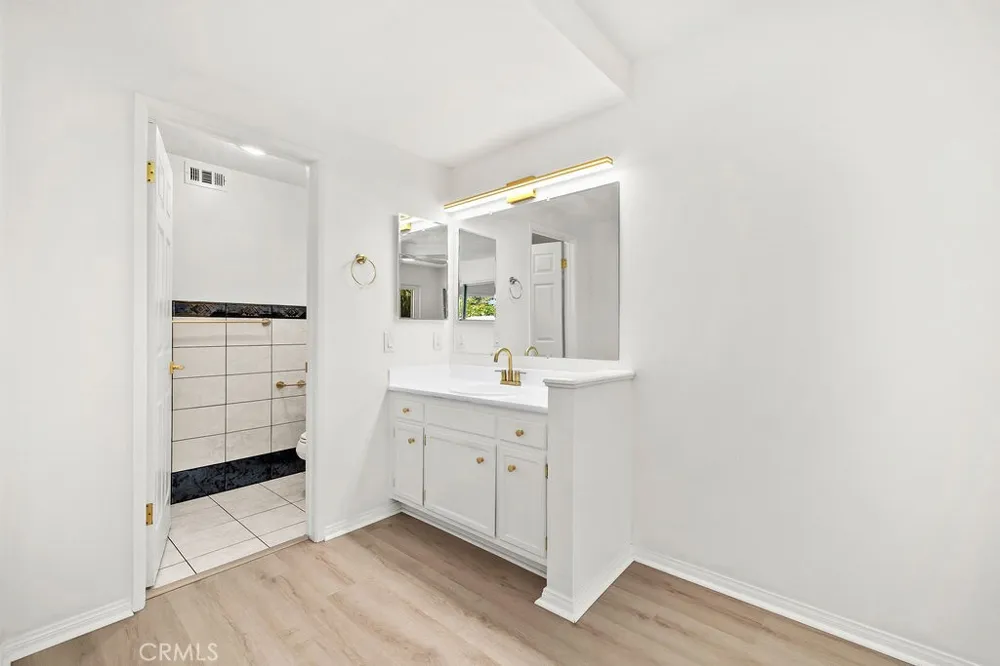 3805 Alder Santa Ana, CA 92707