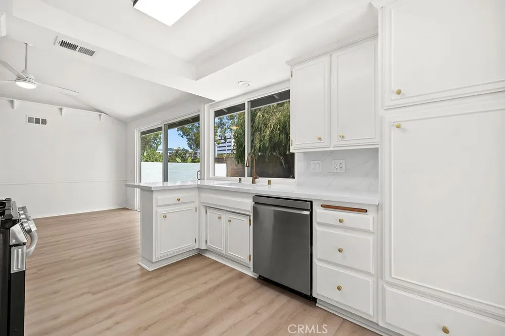 3805 Alder Santa Ana, CA 92707