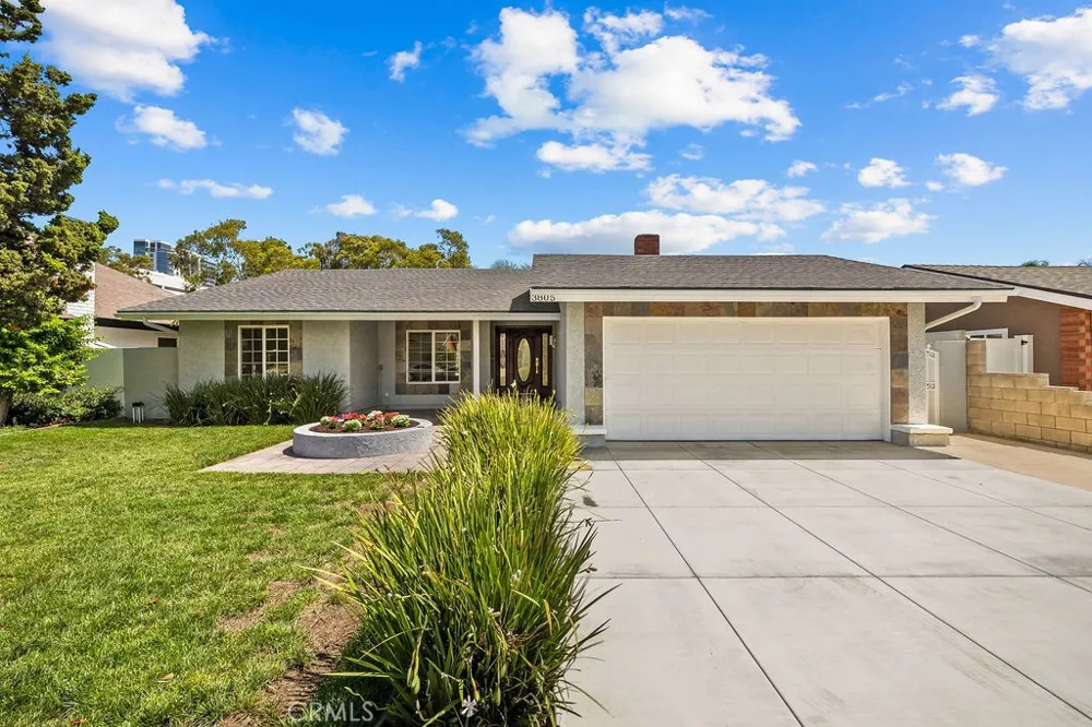 3805 Alder Santa Ana, CA 92707
