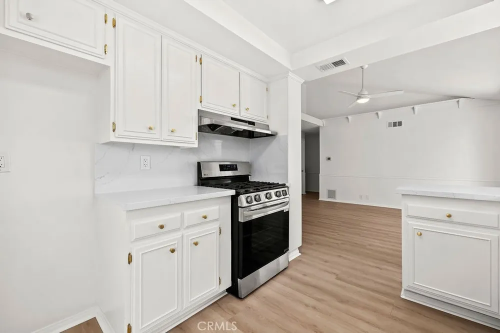 3805 Alder Santa Ana, CA 92707