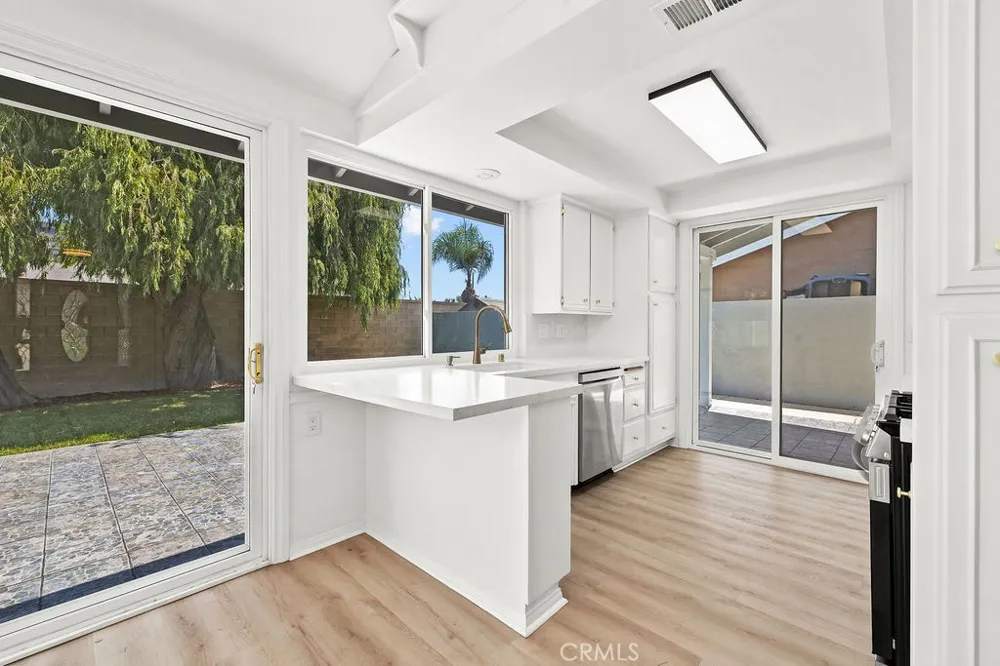 3805 Alder Santa Ana, CA 92707