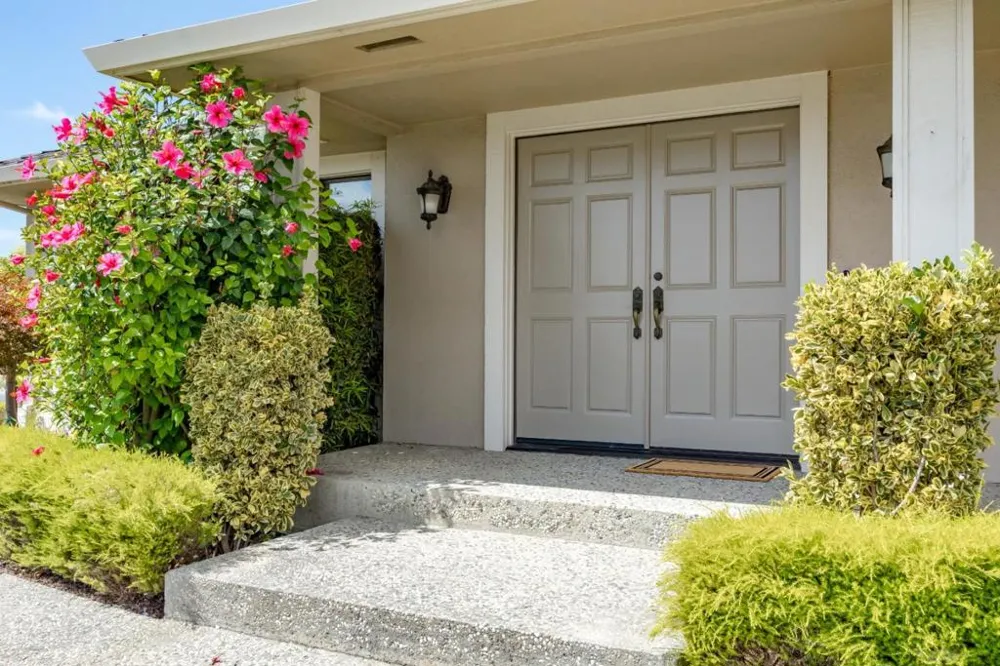 913 Acorn Way Watsonville, CA 95076