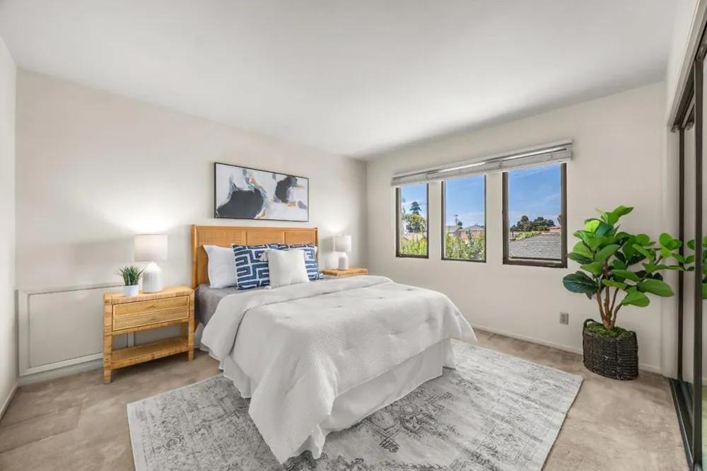 913 Acorn Way Watsonville, CA 95076