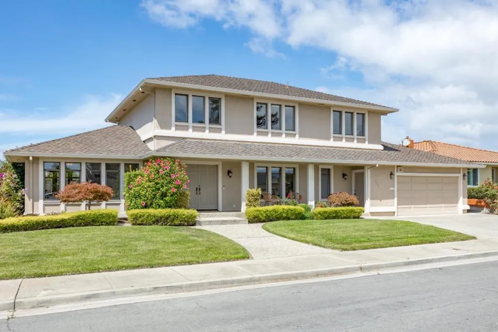 913 Acorn Way Watsonville, CA 95076