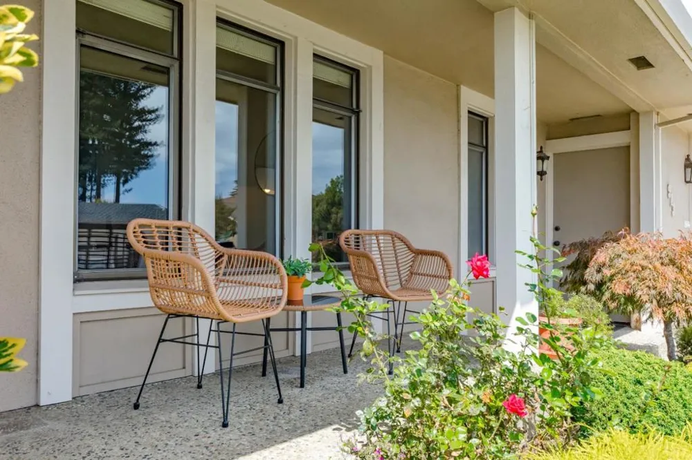 913 Acorn Way Watsonville, CA 95076