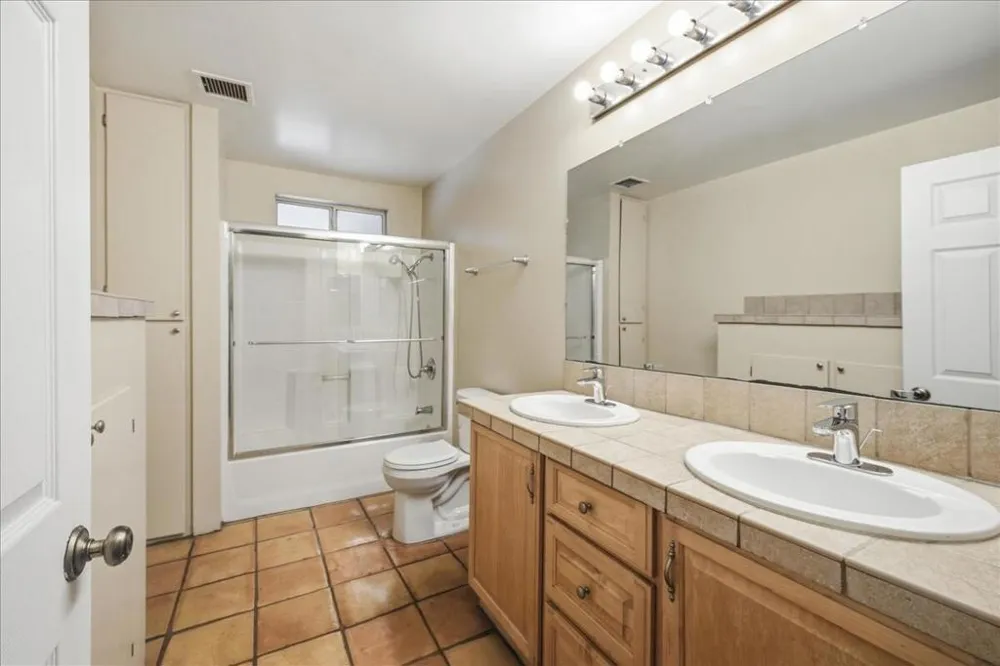 69375 Nilda Drive Cathedral City, CA 92234