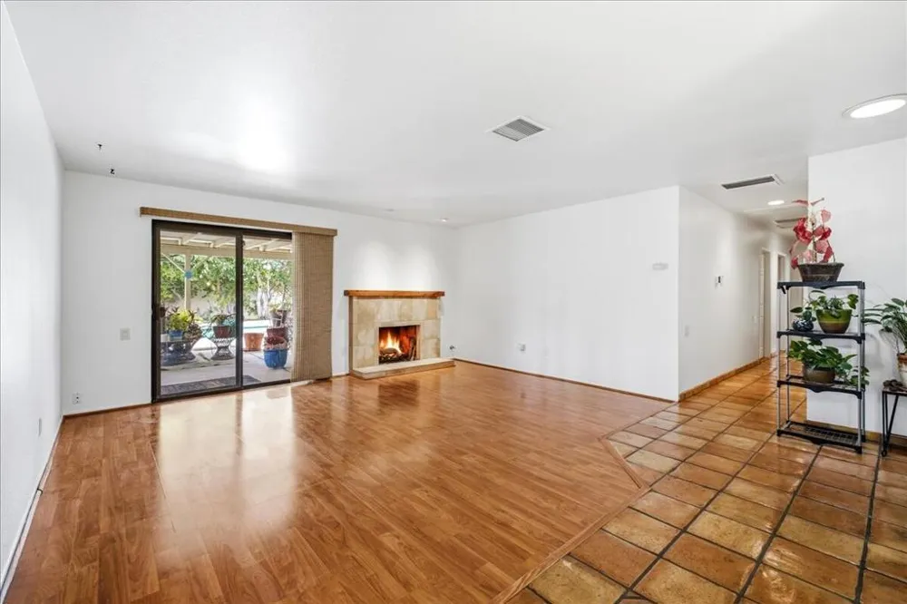 69375 Nilda Drive Cathedral City, CA 92234