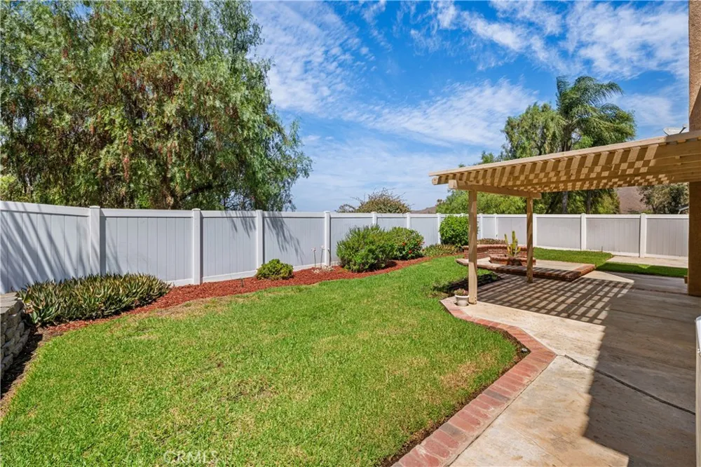 26879 Lightfoot Drive Corona, CA 92883