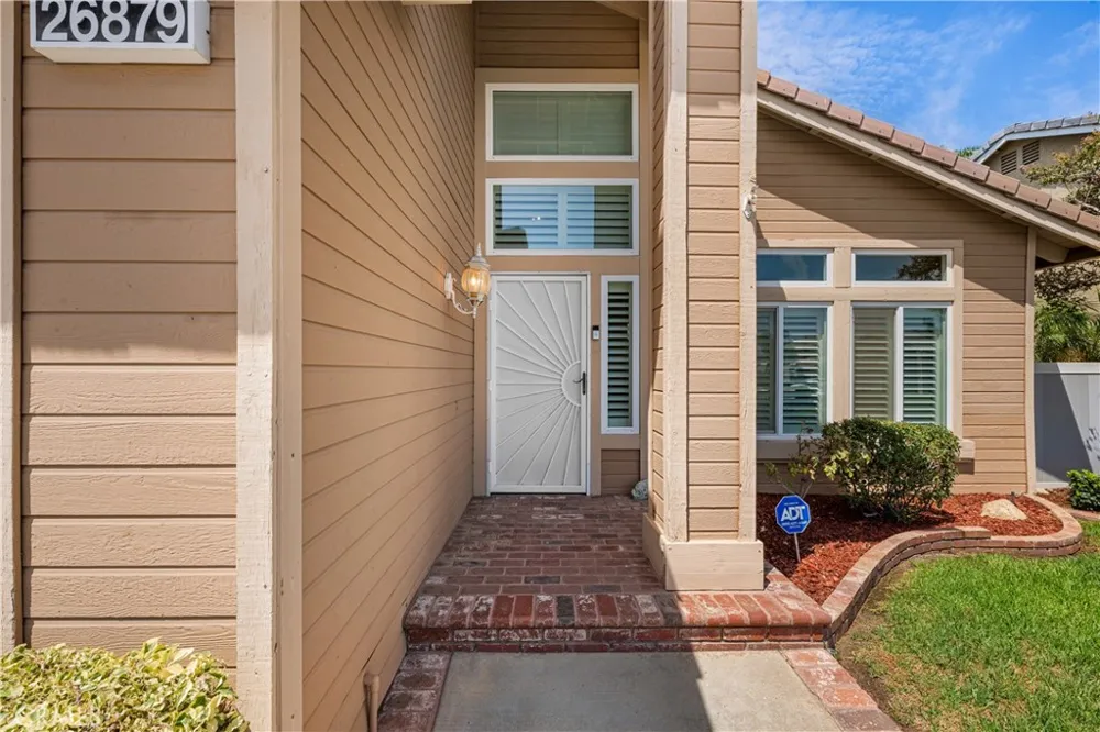 26879 Lightfoot Drive Corona, CA 92883