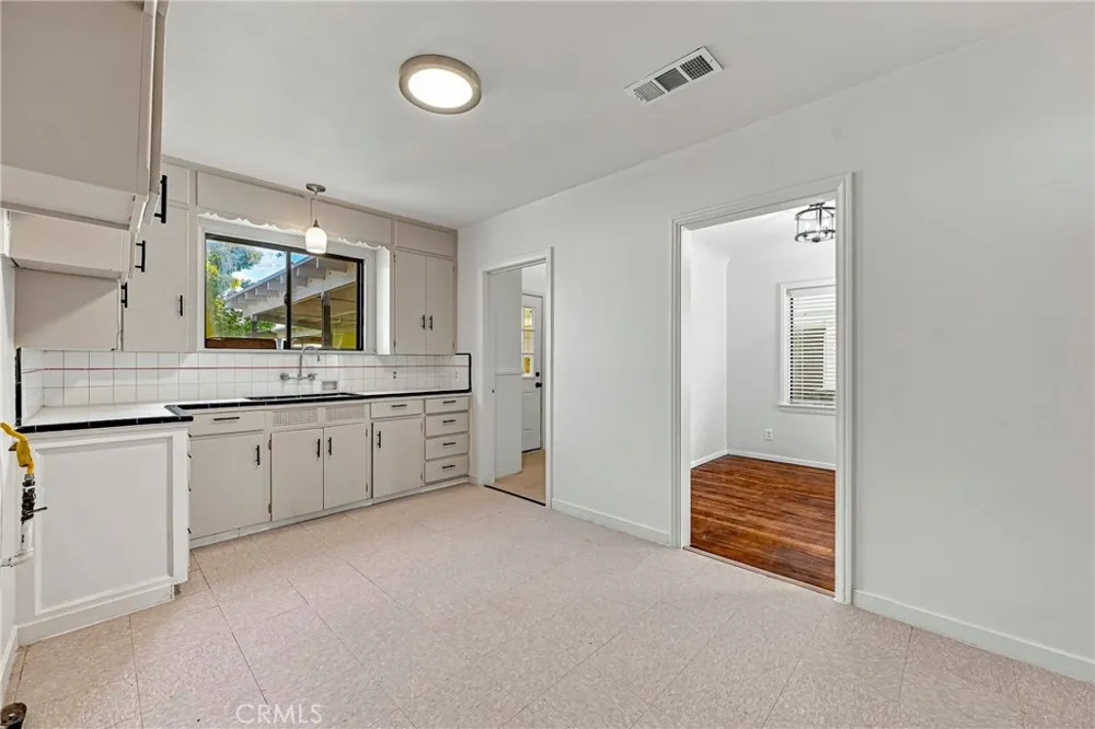 209 E 18th Merced, CA 95340