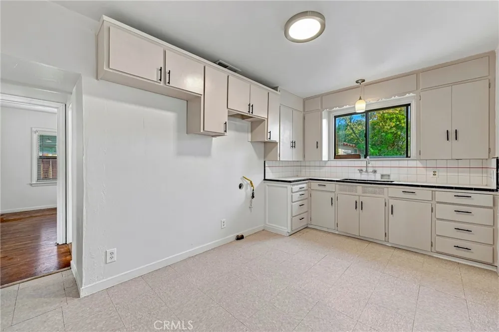 209 E 18th Merced, CA 95340