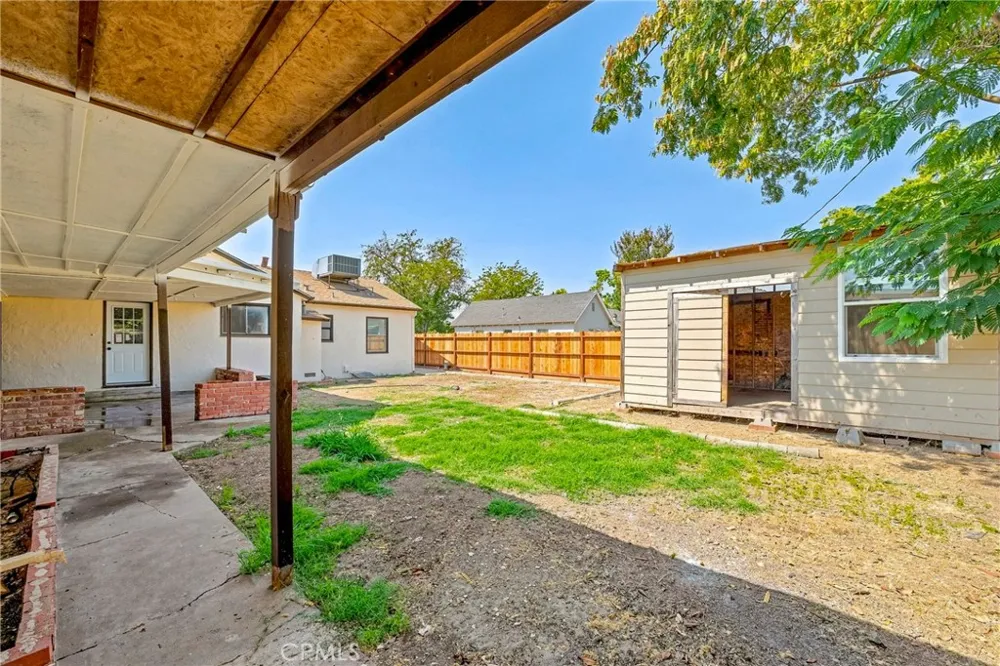209 E 18th Merced, CA 95340