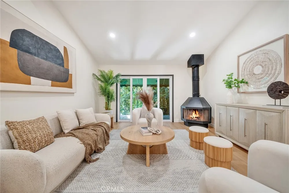 1821 Vista Del Oro Fullerton, CA 92831