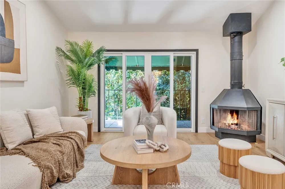 1821 Vista Del Oro Fullerton, CA 92831