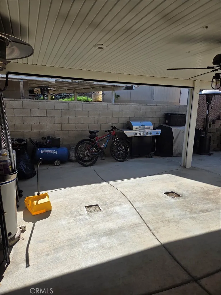 6091 Bonhill Riverside, CA 92509