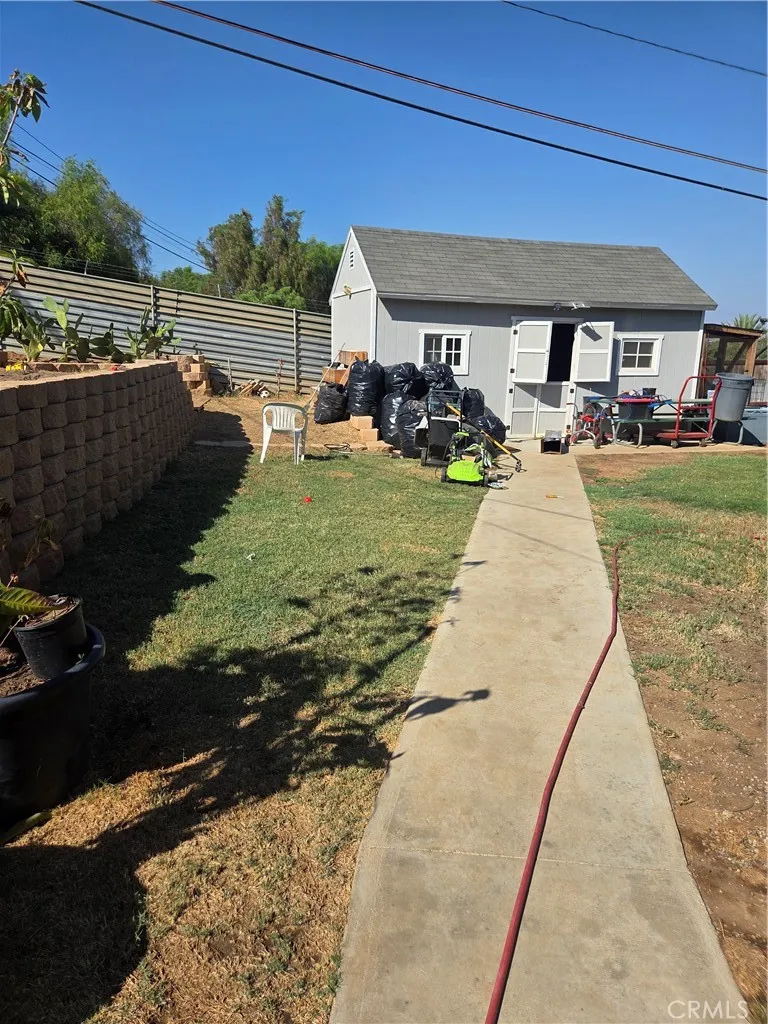 6091 Bonhill Riverside, CA 92509
