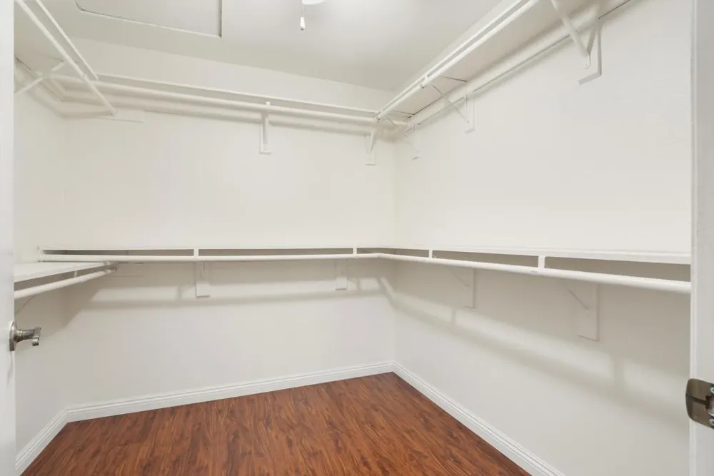 18242 Parkview Lane #208 Huntington Beach, CA 92648