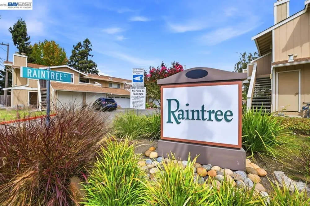 47 Raintree Ct #6 Hayward, CA 94544