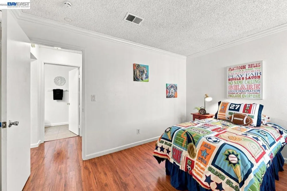 47 Raintree Ct #6 Hayward, CA 94544