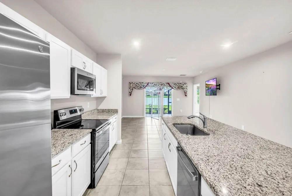818 Persimmon Place Fort Pierce, FL 34981