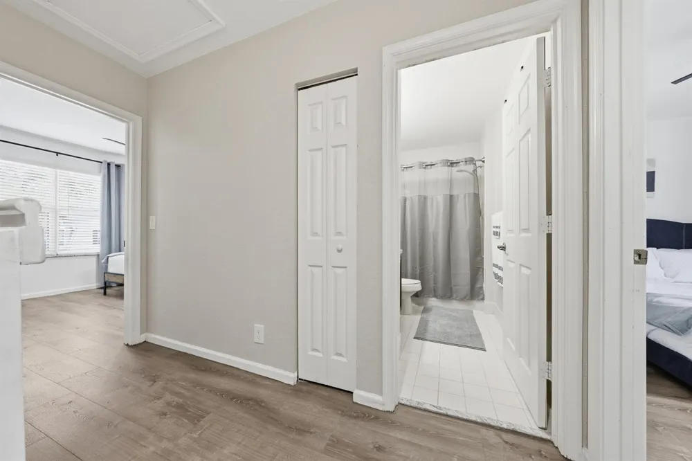 13490 OLD ENGLISHTOWN ROAD Wellington, FL 33414