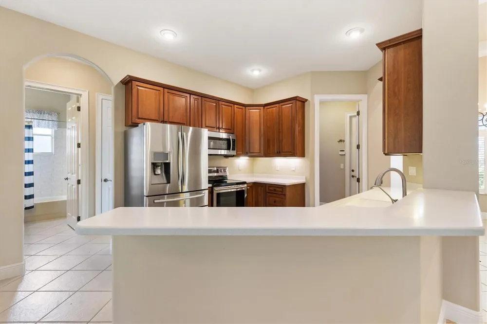 6027 SPINNAKER LOOP Lady Lake, FL 32159