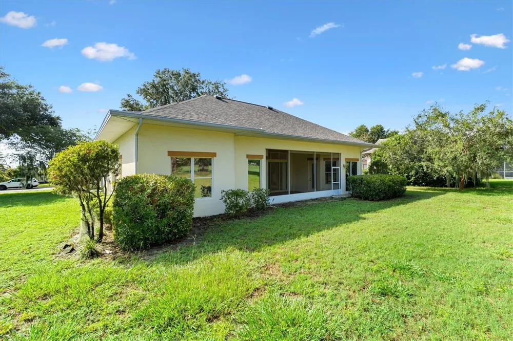 6027 SPINNAKER LOOP Lady Lake, FL 32159