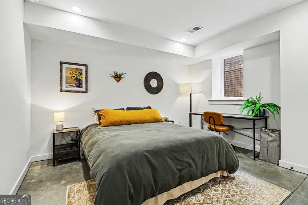 2174 NE Bristol CV Atlanta, GA 30341