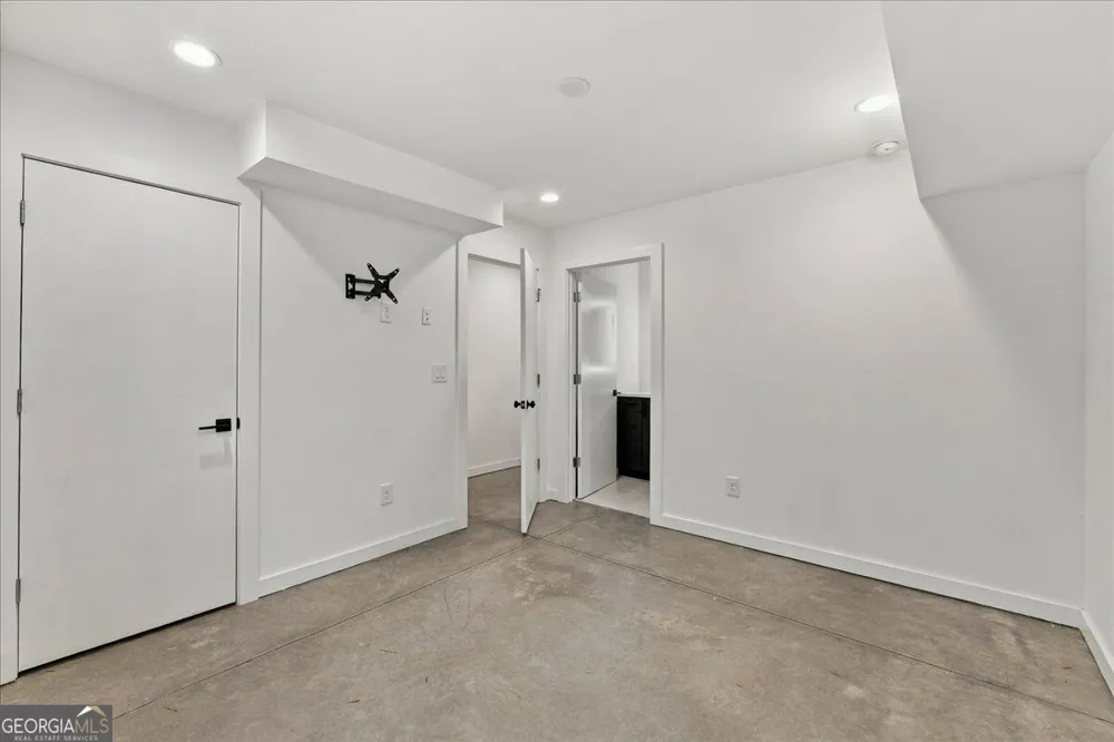 2174 NE Bristol CV Atlanta, GA 30341