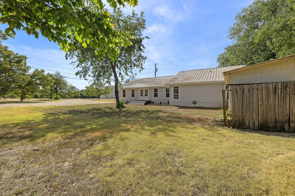 205 E Myrtle Lane Liberty Hill, TX 78642