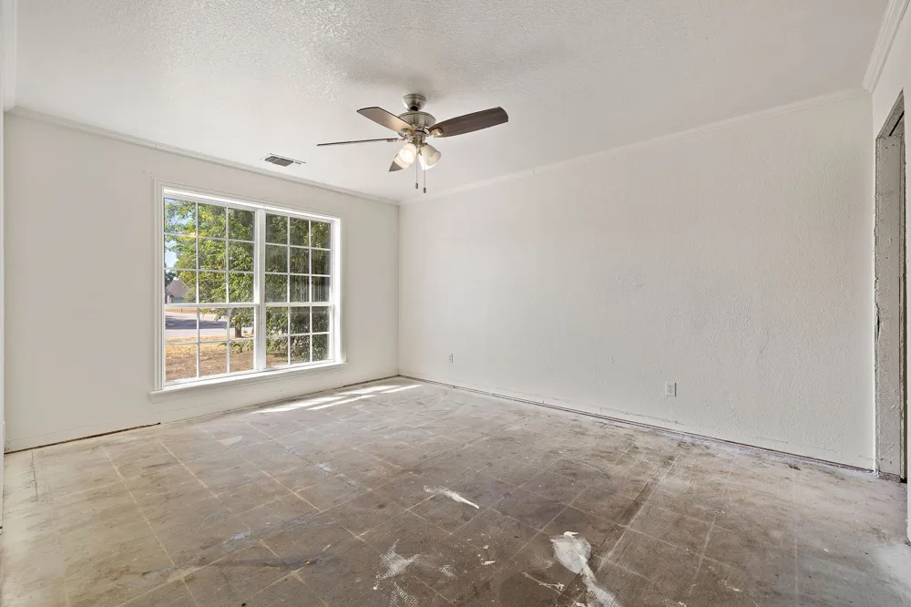 205 E Myrtle Lane Liberty Hill, TX 78642