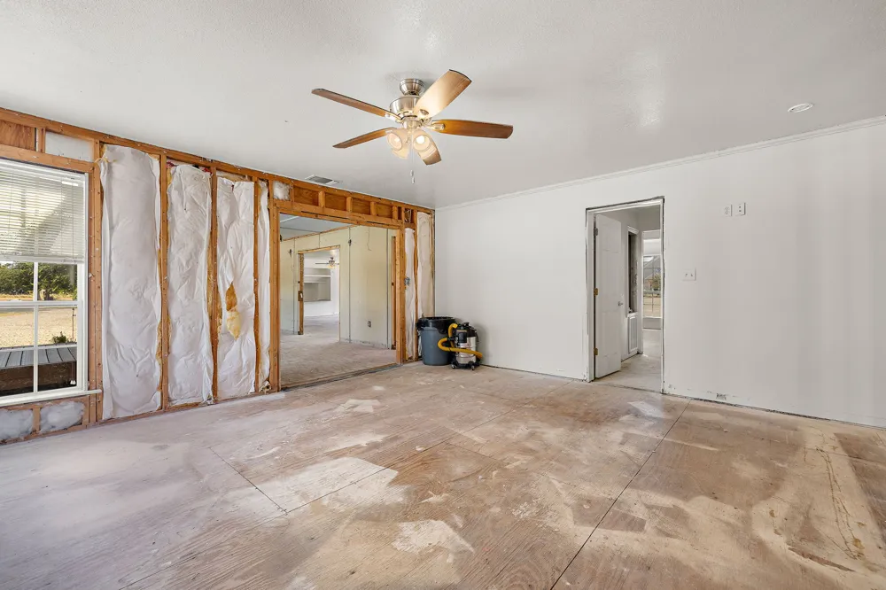 205 E Myrtle Lane Liberty Hill, TX 78642