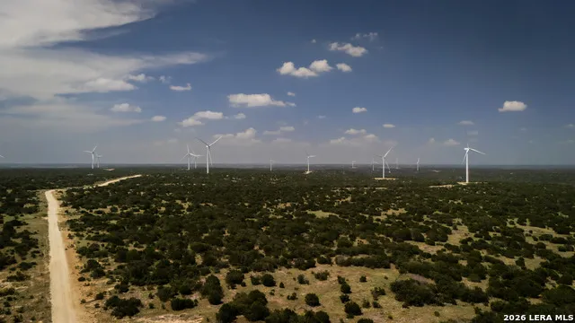 TRACT 7 LWR Hwy 377 Rocksprings, TX 78880