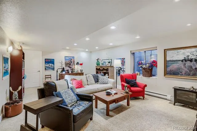 11701 Montgomery Circle Longmont, CO 80504