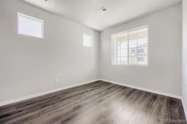 46431 Heritage Avenue Bennett, CO 80102