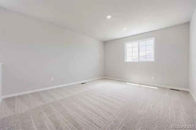 46431 Heritage Avenue Bennett, CO 80102