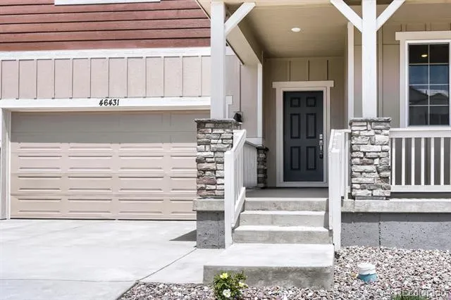 46431 Heritage Avenue Bennett, CO 80102