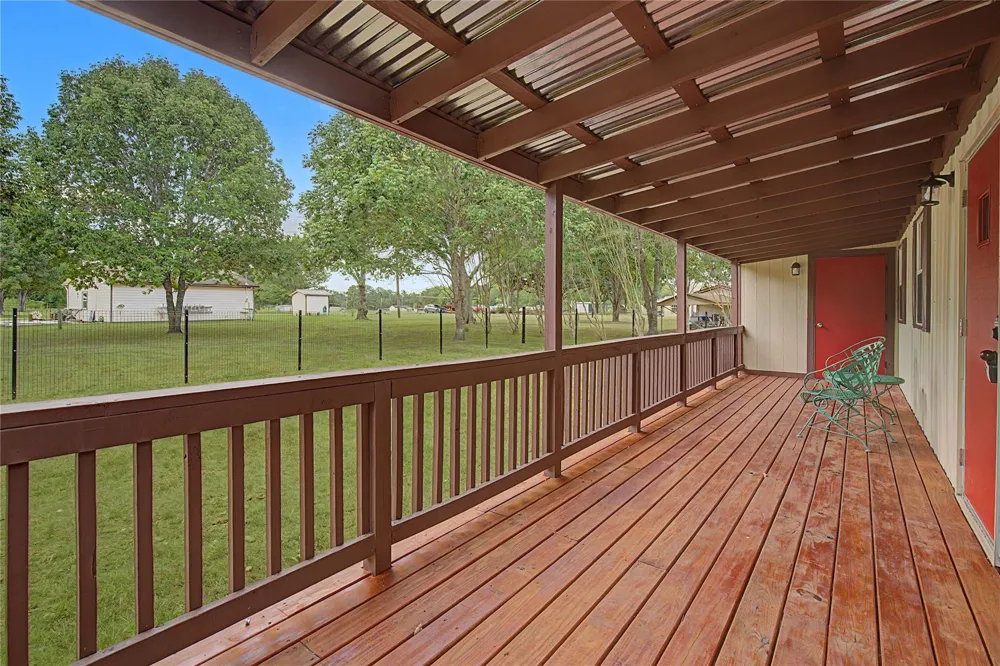 12039 Anderson Road Willis, TX 77318