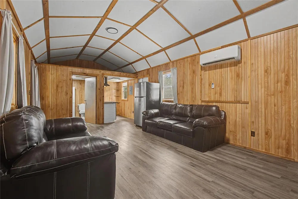12039 Anderson Road Willis, TX 77318