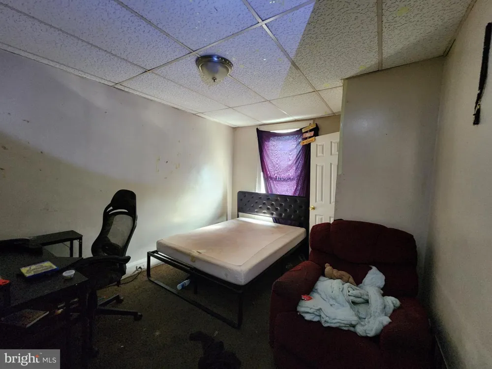 439 EAST AVENUE Baltimore, MD 21224