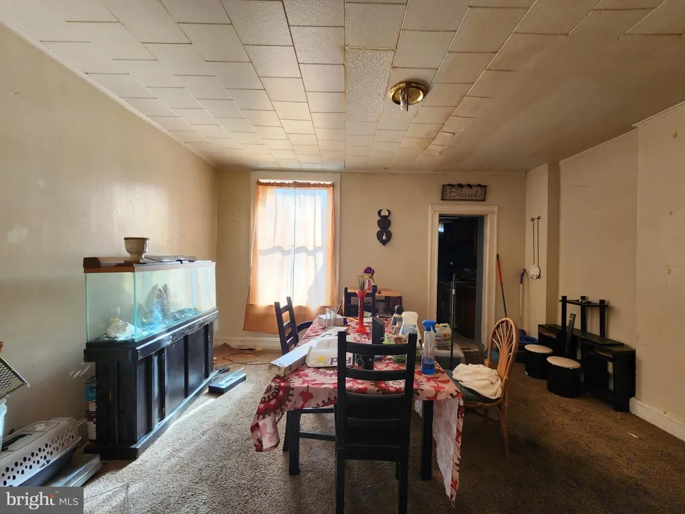 439 EAST AVENUE Baltimore, MD 21224