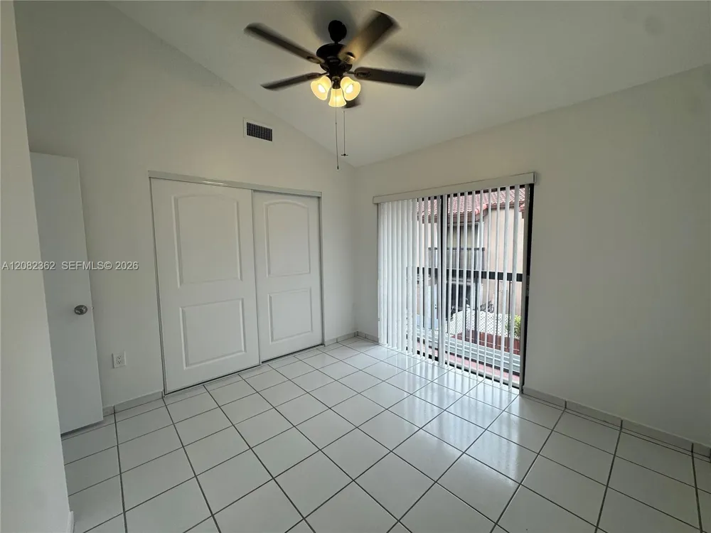 1907 SW 107th Ave #807 Miami, FL 33165