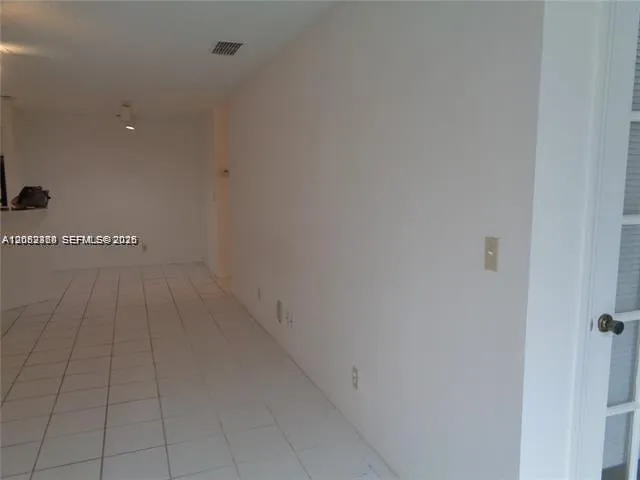 3380 Pinewalk Dr N #1116 Margate, FL 33063