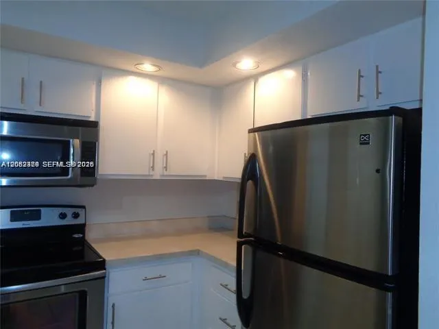 3380 Pinewalk Dr N #1116 Margate, FL 33063
