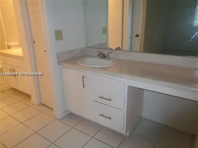 3380 Pinewalk Dr N #1116 Margate, FL 33063